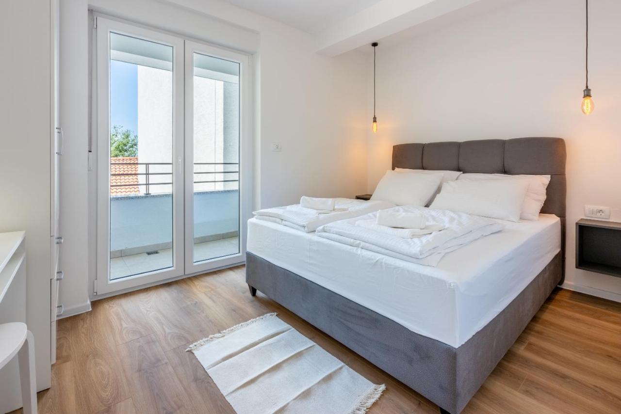 Luxury Lovorka 1 & 2**** * Selce